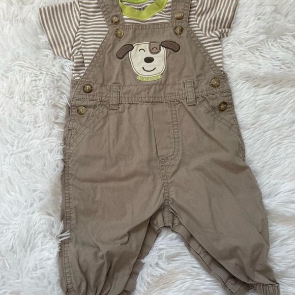 Carter's Matching Sets in Beige, Gray, and Navy Blue Size 3m - Picture 5 of 5